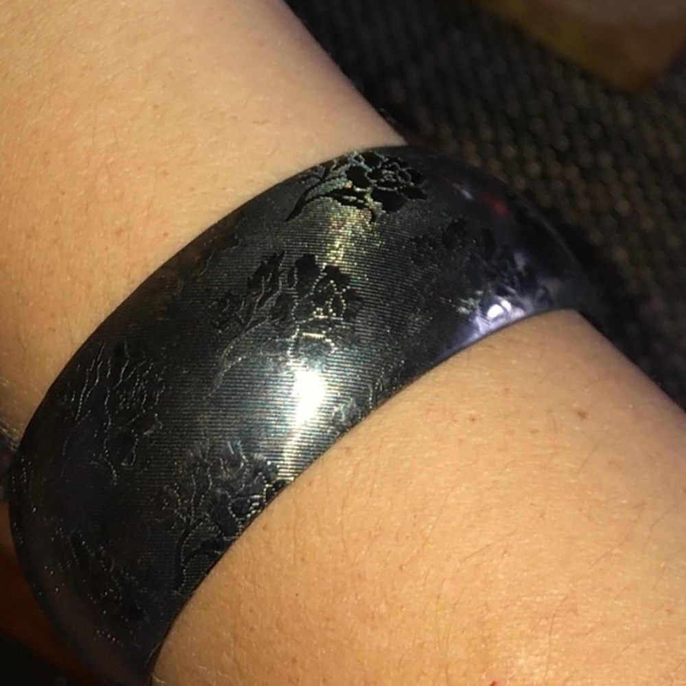 Vintage Etched Rose Floral Wide Metal Cuff Bracelet - Picture 13 of 14